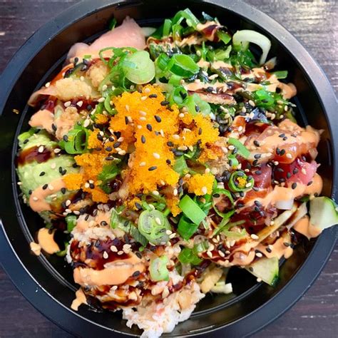 Paddles up poke - About Paddles Up Poké Paddles Up has been voted best of boise since 2017 for categories poké (sushi bowls), lunch, and catering. Paddles Up Poké is Idaho’s first and only specialty poké restaurant, and the official poké shop of the Boise State Broncos and Idaho Steelheads. Paddles Up was founded in August 2016 by Dan Landucci.